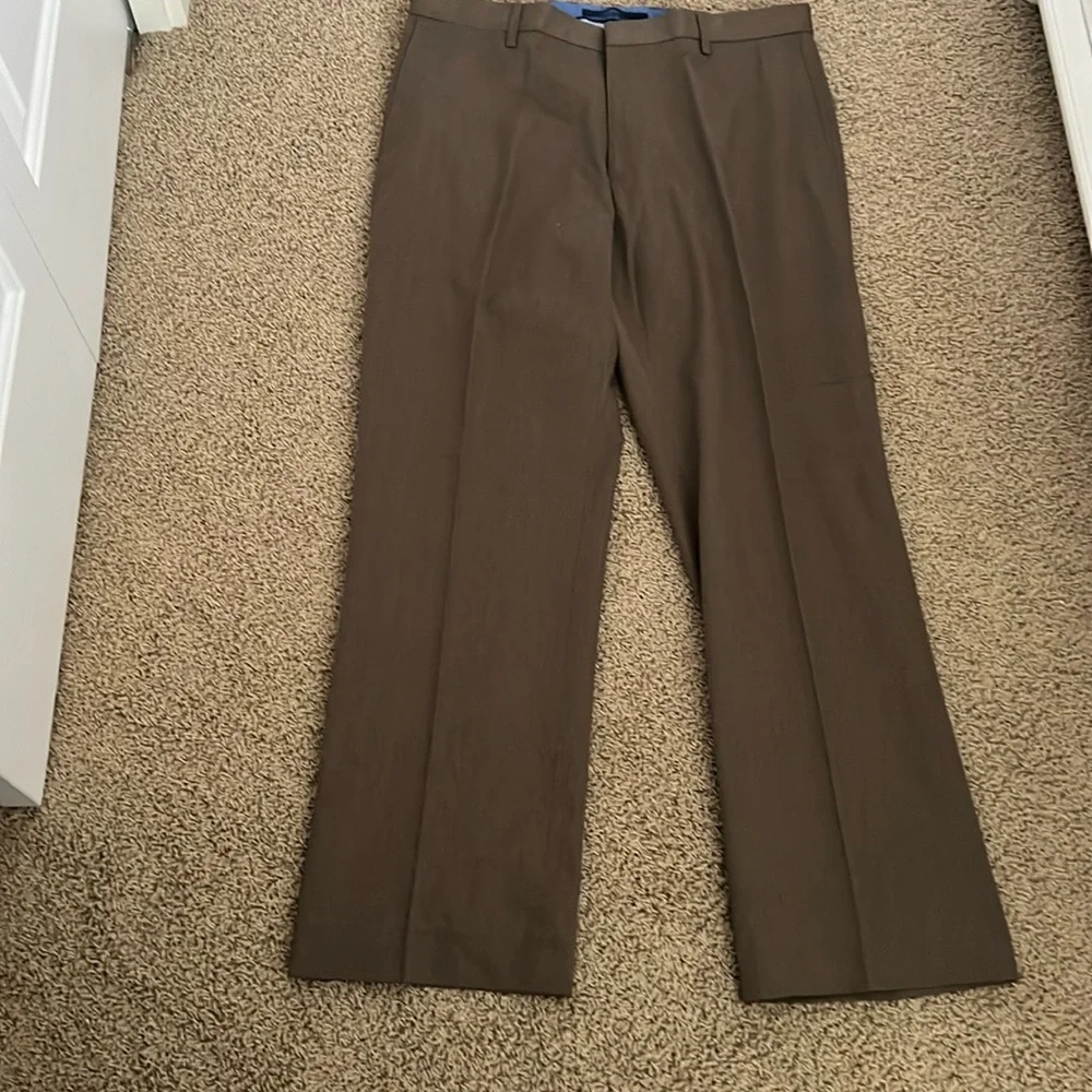 NWT Banana Republic tan classic fit business casual dress pants